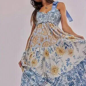 Multicolor Casual Women's Floral Print Lace-Up Spaghetti Strap Pleated Dress